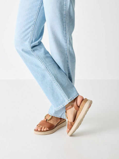 Tamaris 8-88718-44 Leather Heeled Sandals